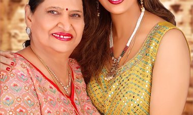 Jyoti Saxena has a special gift for her mother on her birthday, Actress gifts an international trip to her mom