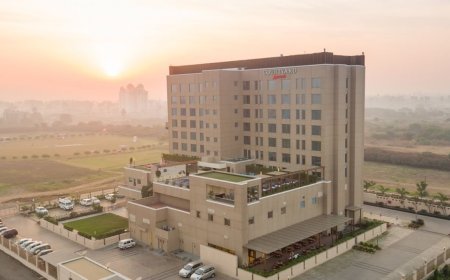 Embark On A Gastronomic Journey To Kashmir With The Poshmaal Food Festival At Courtyard By Marriott Surat