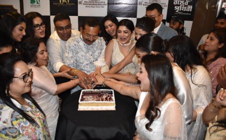 Tollywood Movie Sada Ronger Prithibi is winning hearts