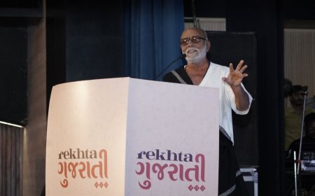 Morari Bapu inaugurates “Rekhta Gujarati” event in Ahmedabad