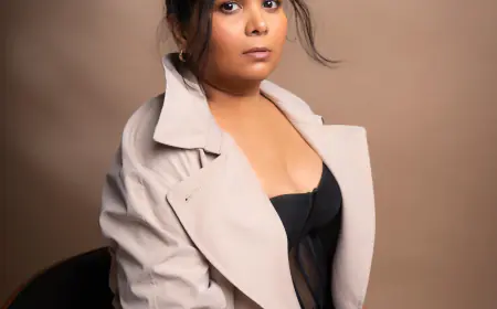 Laugh out Loud with Sumukhi Suresh's all-new show 'Hoemonal!'