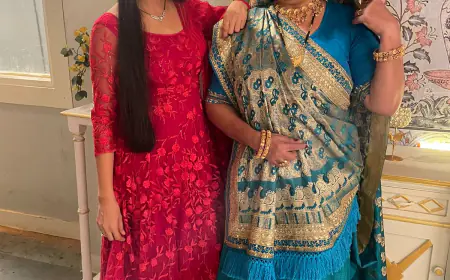 We share a mother-daughter bond: Actress Rashmi Gupta on her co-star Neelu Vaghela