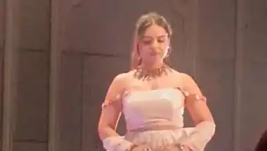 Chetna Atrey Steals the Spotlight at Jaipur Couture Show, Wins Hearts with Stunning Ramp Walk